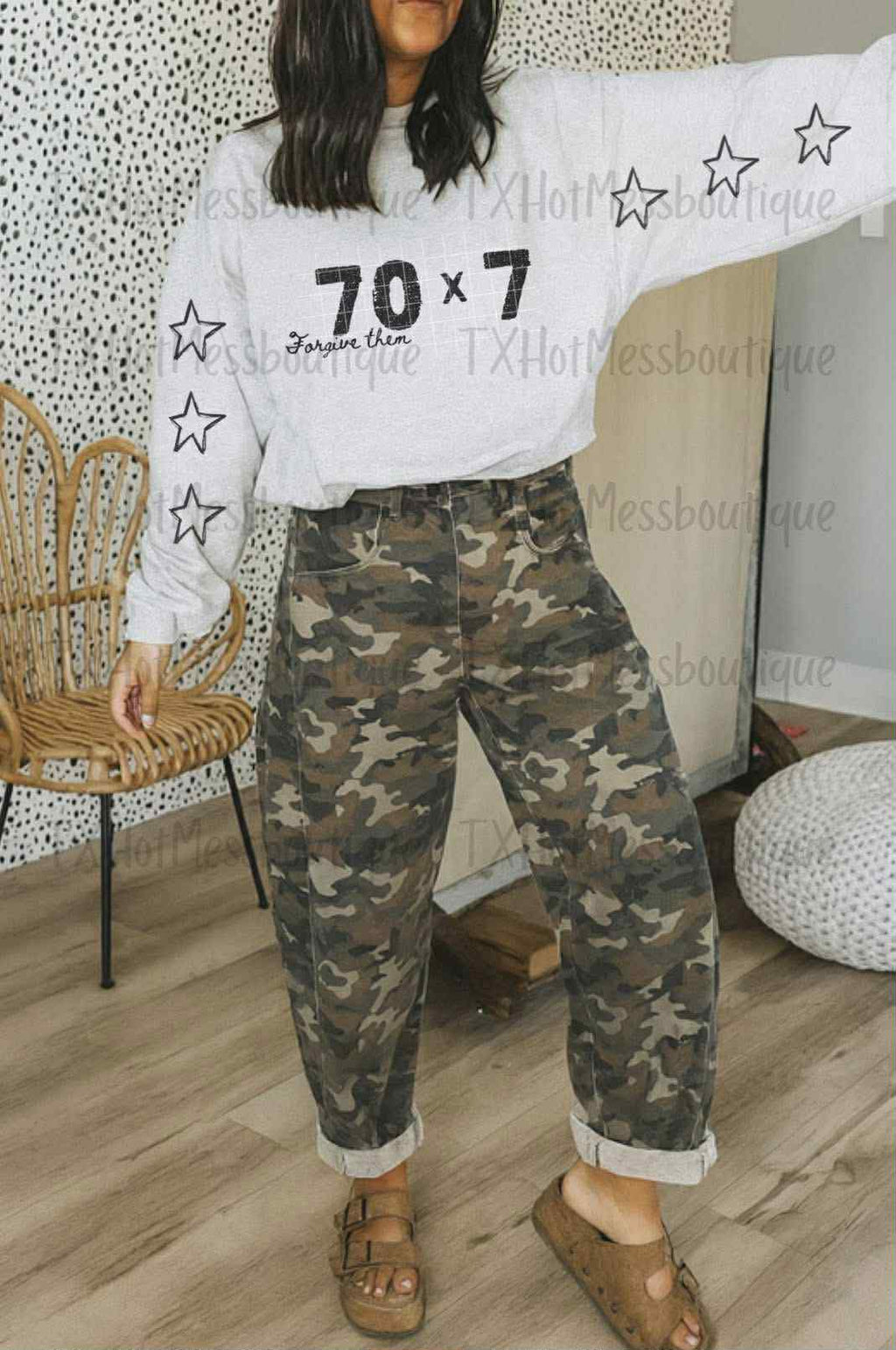 70 x 7 with star sleeves