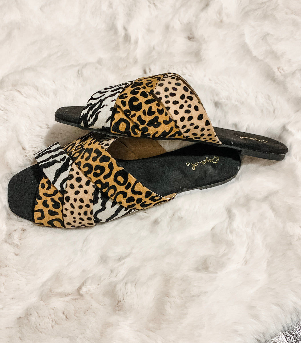 “On the Prowl” Animal Print Slide – Hot Mess Boutique
