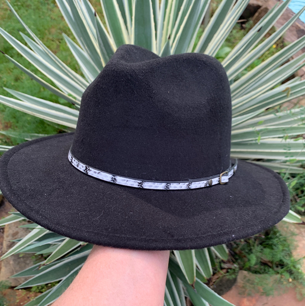 Black Felt Hat with Snakeskin Band