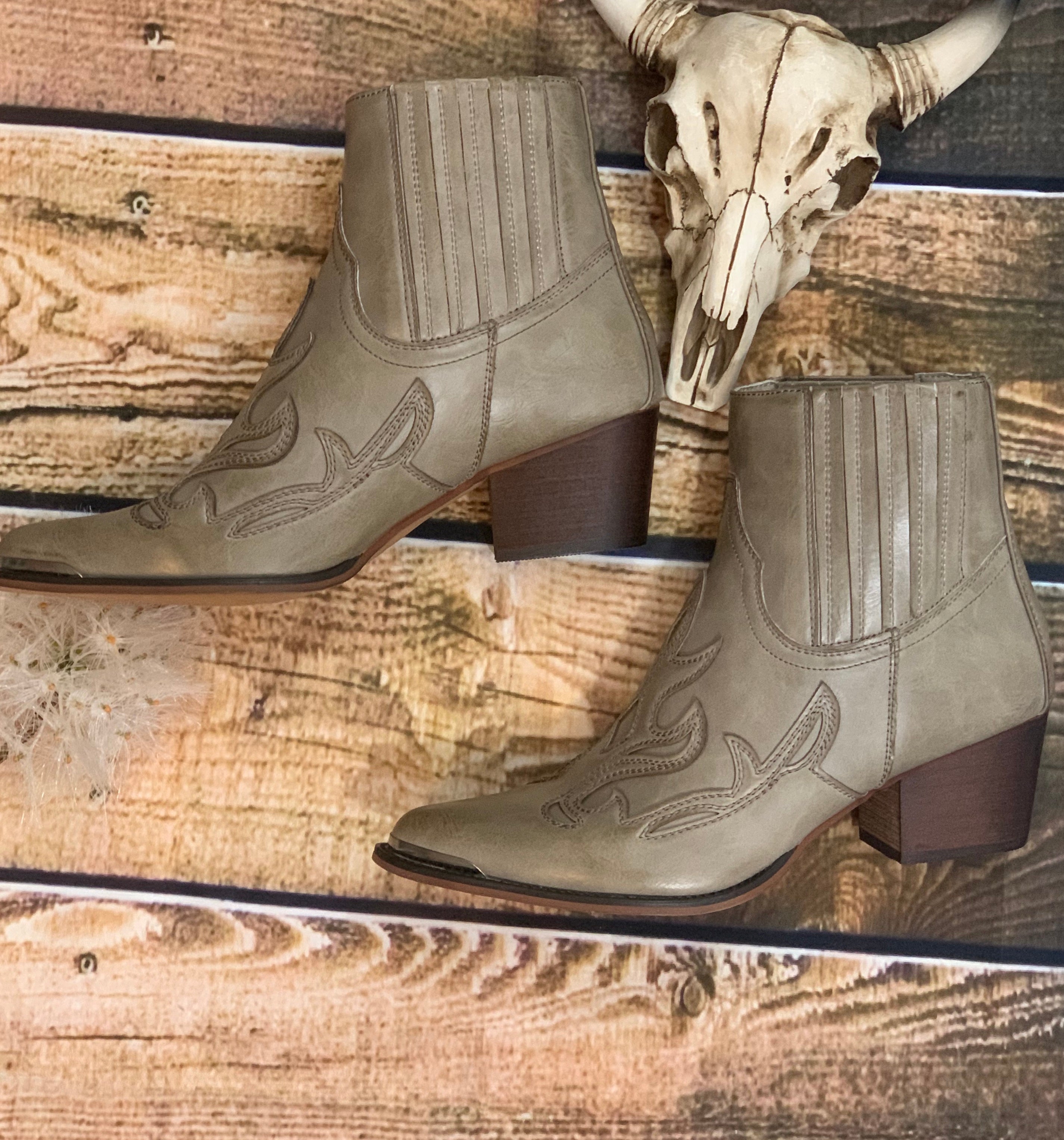 Vagabond Western Boots