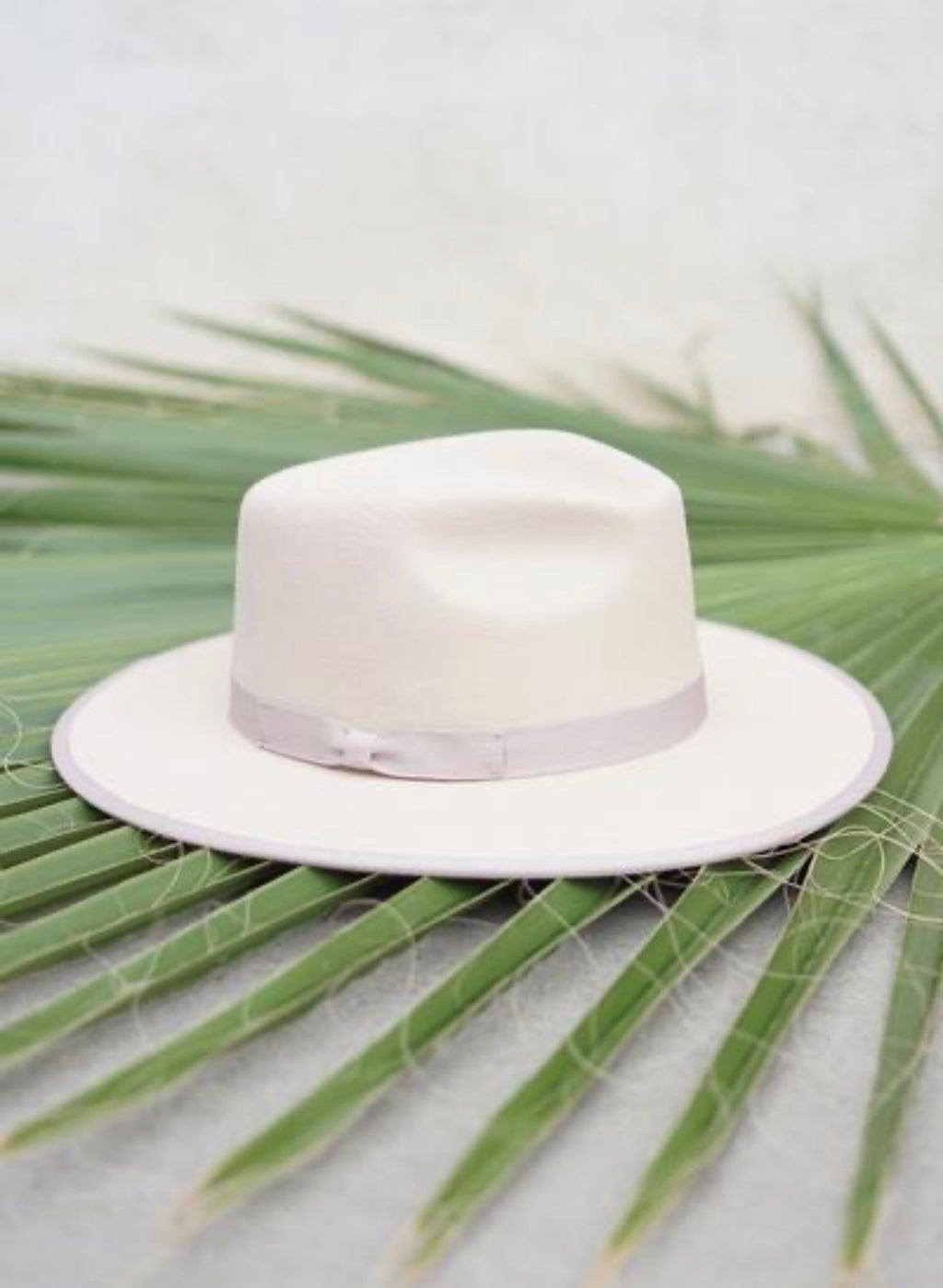 Astoria ~ Olive And Pique Hat