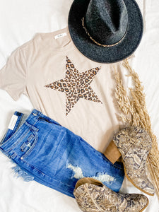 Leopard Star - Graphic Tee